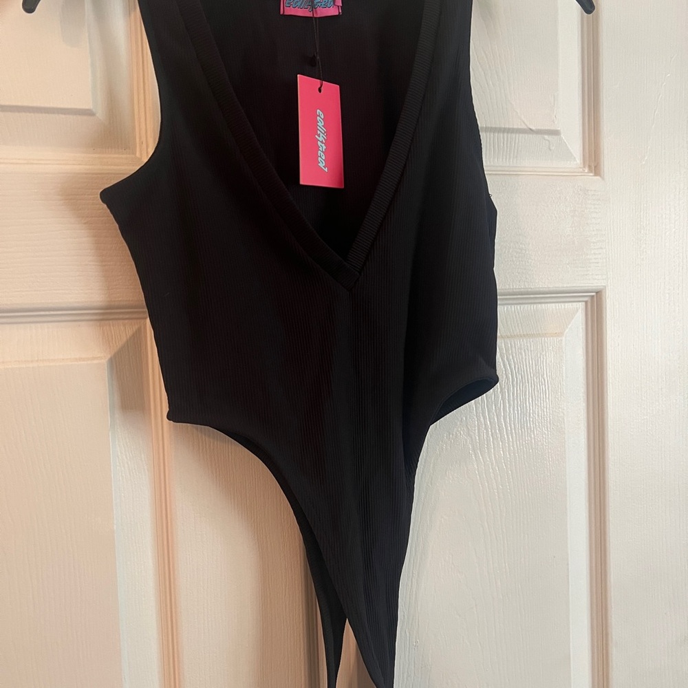 Edikted Black Ribbed V-Neck Bodysuit